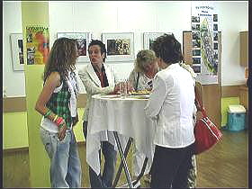 AmLw044